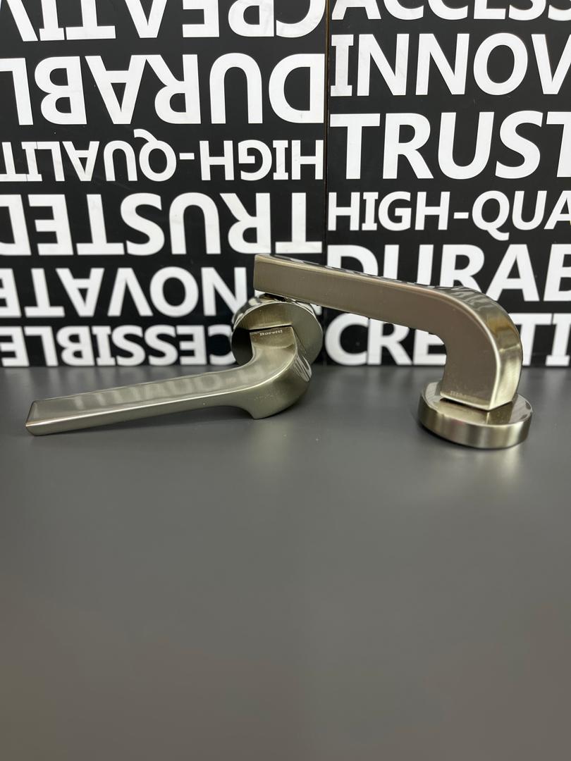 دستگیره رزت   مدل 9100 رنگ  کروم طلایی مشکی طوسی